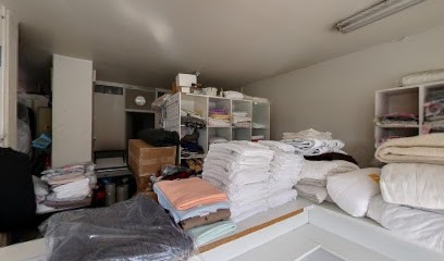 Carré Bleu Pressing Blanchisserie, Pressing à Saint-Raphaël