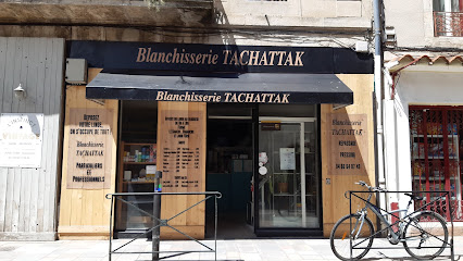 Tachattak, Pressing à Nîmes