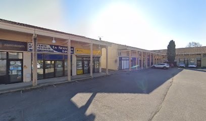 Le Nouveau Lavoir, Pressing à Castries