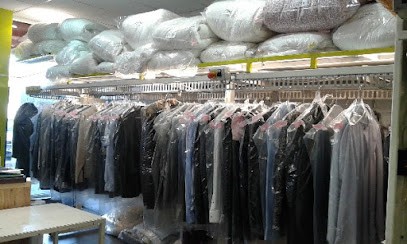 T. Press, Pressing à Sèvres