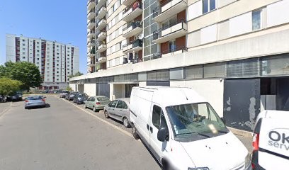 Rosny Soleil, Pressing à Rosny-sous-Bois