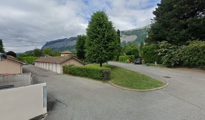 Pougeolle Gladys, Pressing à Saint-Ismier