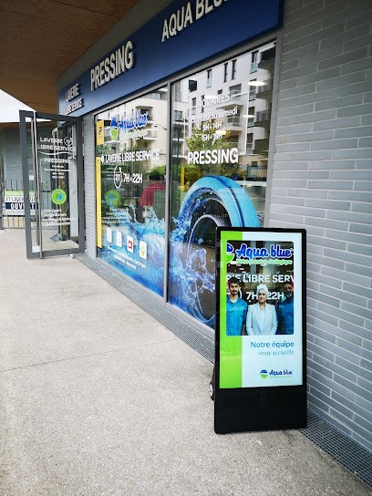 Aquablue, Pressing à Rueil-Malmaison
