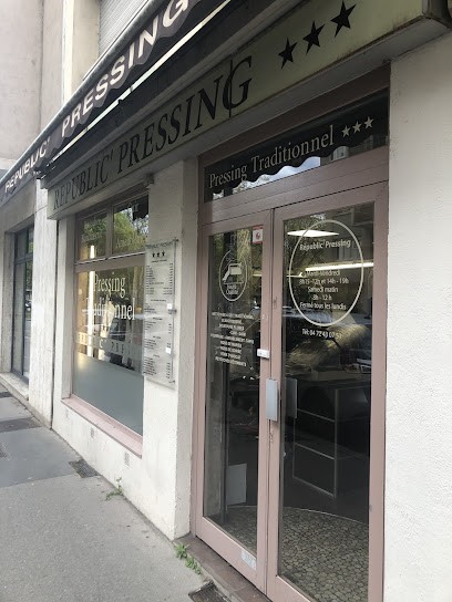 Républic Pressing, Pressing à Villeurbanne