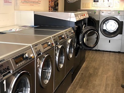 LAV'ALPE/LAVERIE AUTO 7/7 10h-18h, Pressing à Huez