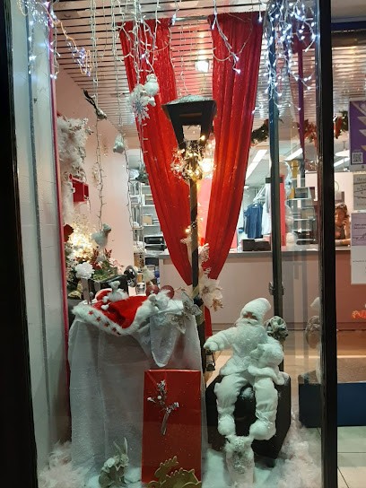 2 CANDEIAS, Pressing à Bougival