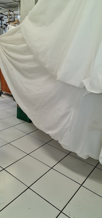 Pressing Les Belles Feuilles Creil, Pressing à Creil