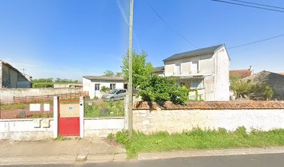 Ô Fer A Repasser, Pressing à Vouzailles