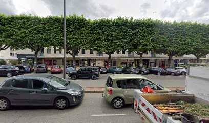 Okbay Pressing Clean Service, Pressing à Vienne